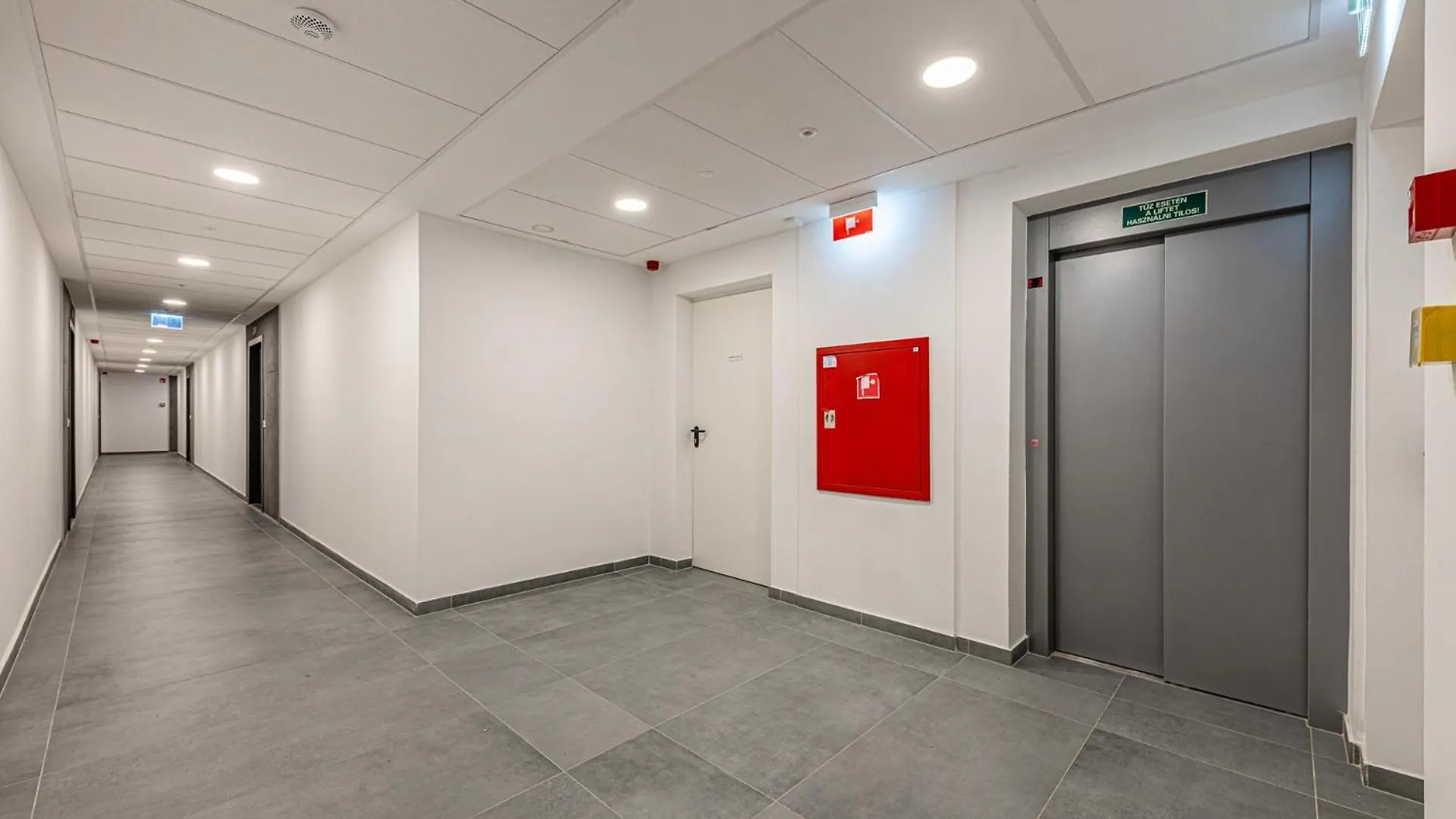 Apartment Zenit Horizon Residence With Free Garage Parking Budapest