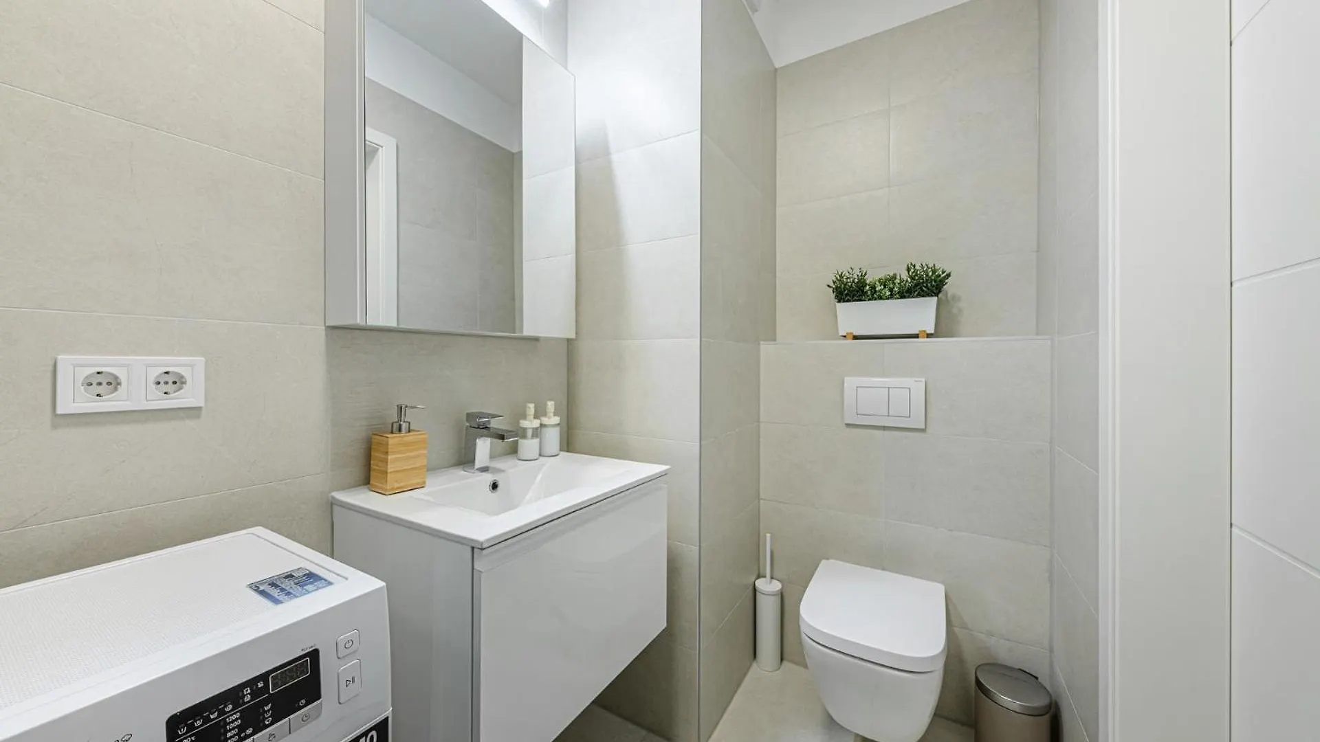 Zenit Horizon Residence With Free Garage Parking Budapest Apartment